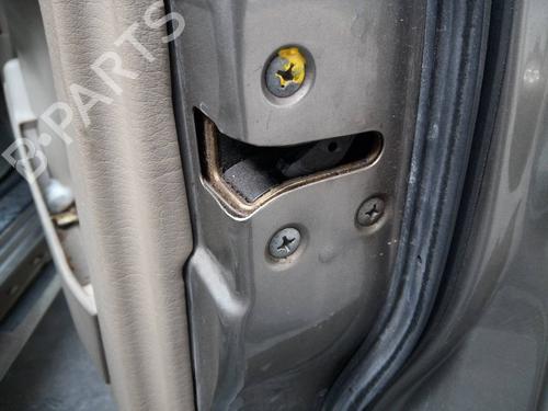 Used Front right lock NISSAN TERRANO II (R20) [1992-2007]  13582433