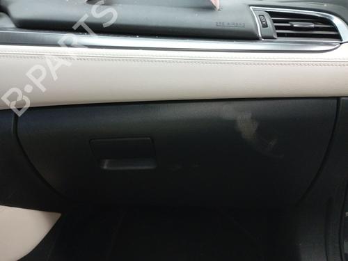 Used Glove box Glove box MAZDA 6 Saloon (GJ, GL) 2.2 D (GJ2FP) (150 hp) 40534415 40534415
