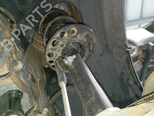 Used Right front shock absorber BMW 1 (F40) 118 d (150 hp) 29204822