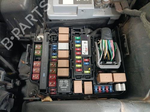 Used Fuse box HYUNDAI i40 I (VF) 1.7 CRDI (141 hp) 26640301