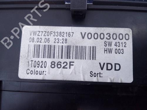 Instrument cluster VW TOURAN (1T1, 1T2)  | BP22409597C47 