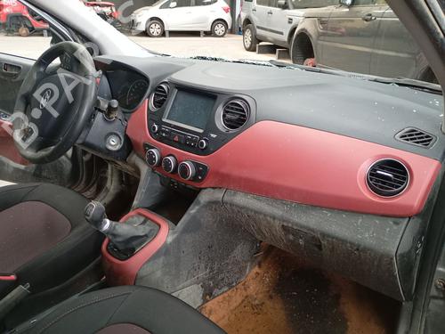 Used Dashboard HYUNDAI i10 II (BA, IA) 1.0 (67 hp) 28069913