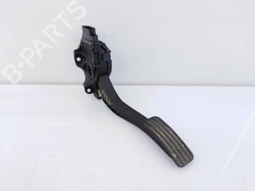 Used Pedal LAND ROVER RANGE ROVER SPORT I (L320) 3.0 D 4x4 (245 hp) 8639757