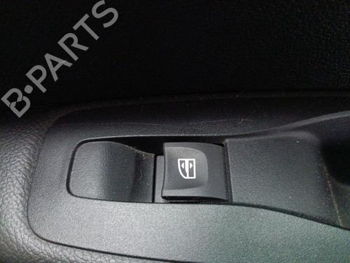 right-rear-window-switch-renault-kadjar-ha_-hl_-2015-32090397 main image