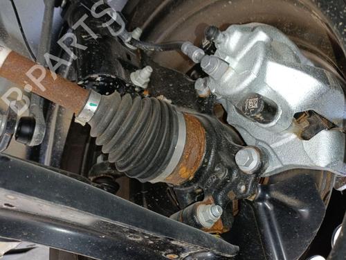 Used Left front steering knuckle Left front steering knuckle FORD TRANSIT Van (FA_ _) 2.4 DI RWD (FAA_, FAB_, FAC_, FAD_) (120 hp) 40505734 40505734