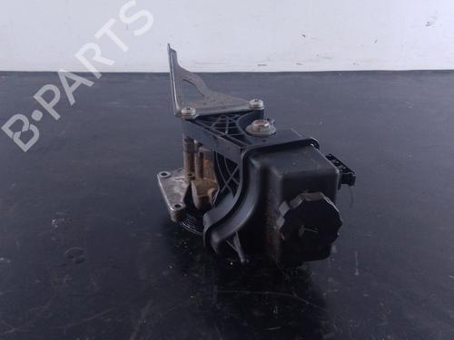 Steering pump MERCEDES-BENZ C-CLASS (W204) C 200 CDI (204.001) | BP24109737M99