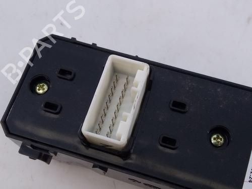 Left front window switch HYUNDAI TUCSON (TL, TLE) 1.6 CRDi hybrid 48V | BP25739563I27 