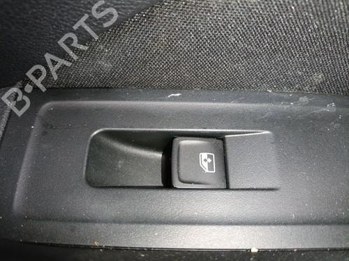 right-front-window-switch-skoda-scala-nw1-2019-34509419 main image