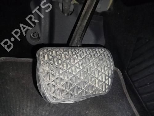 Used Break pedal MERCEDES-BENZ GLA-CLASS (X156) [2013-2022]  20723192