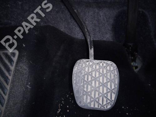 Used Clutch pedal Clutch pedal SSANGYONG TIVOLI 1.6 (128 hp) 11045884 11045884