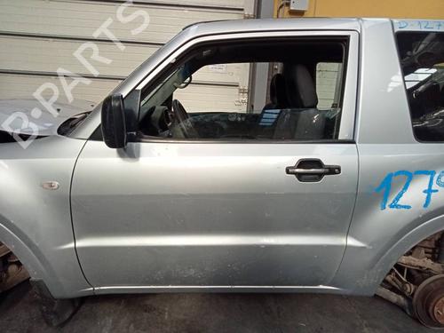 Used Left front door MITSUBISHI PAJERO III (V7_W, V6_W) [1999-2007]  22976738