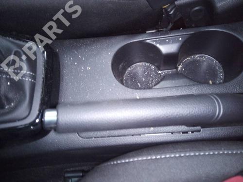 hand-brake-kia-rio-iv-yb-sc-fb-12-cvvt-2017-8885765 main image