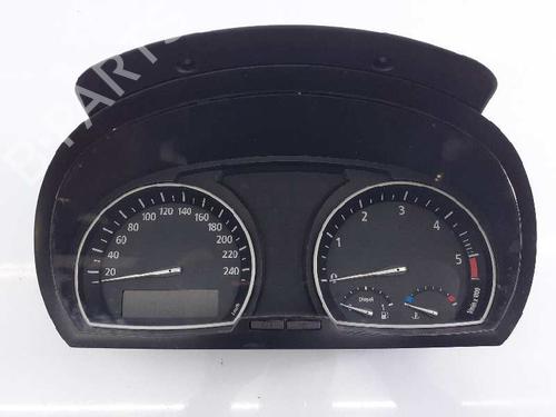 Used Instrument cluster BMW X3 (E83) 2.0 d (150 hp) 6807513