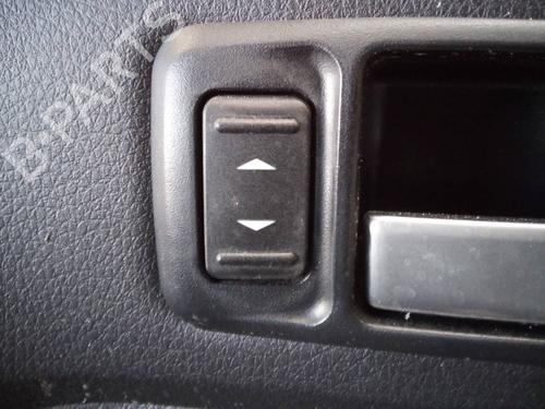 Used Right front window switch FORD KUGA I [2008-2012]  20690101