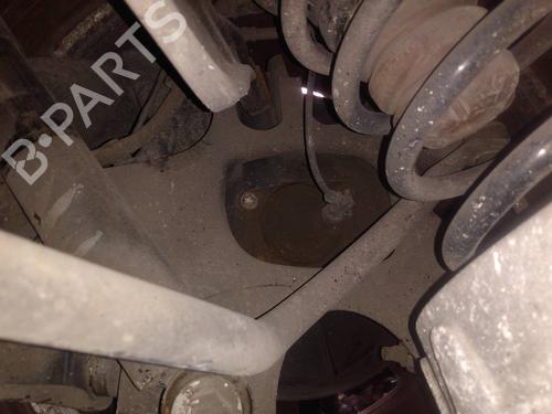Used Right rear steering knuckle VOLVO V60 I (155) D3 (136 hp) 7793102