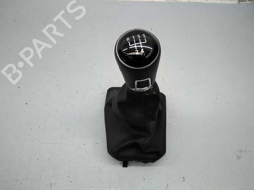 Gearknop VW POLO VI (AW1, BZ1, AE1) 1.0 TSI (95 hp) 11392227