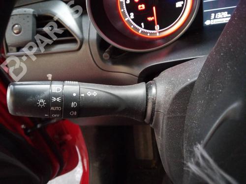 switch-suzuki-swift-v-az-2017-11173296 main image