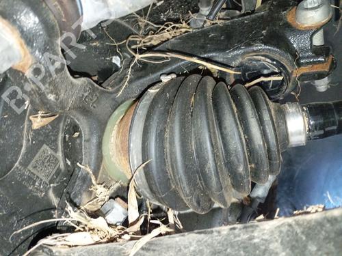 Used Left front steering knuckle Left front steering knuckle VW POLO VI (AW1, BZ1, AE1) 1.0 TSI (95 hp) 33399304 33399304