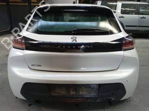 Dashboard PEUGEOT 208 II (UB_, UP_, UW_, UJ_) 1.5 BlueHDI 100 | BP31170164C46