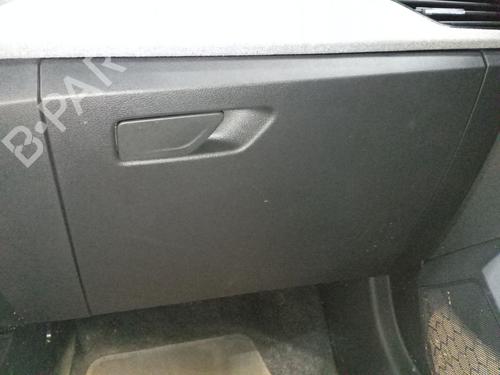 Handskerum Handskerum SKODA KAMIQ (NW4) 1.0 TSI (110 hp) 33203031 33203031