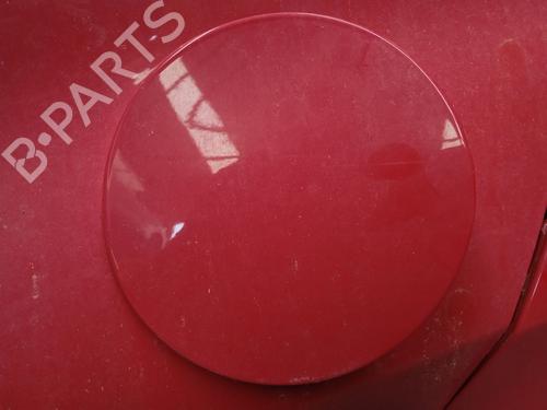 tapa-exterior-combustible-lexus-ux-_aa1_-_ah1_-_ma1_-2018-31966439 main image