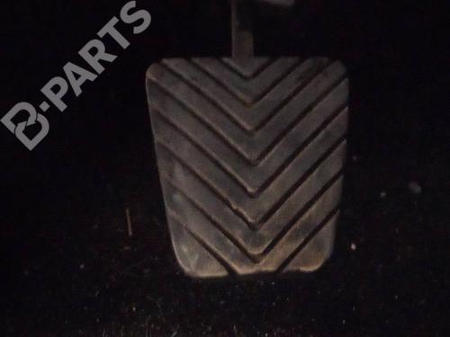 Used Clutch pedal Clutch pedal KIA CEE'D (JD) 1.4 CVVT (90 hp) 8788647 8788647