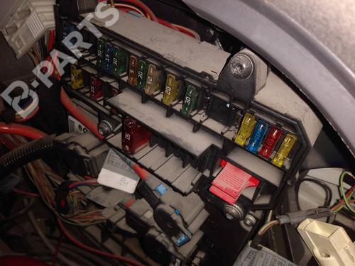 Used Fuse box Fuse box BMW 7 (E65, E66, E67) 730 d (218 hp) 10147056 10147056