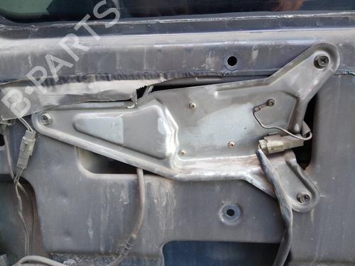 Used Rear wiper motor SUZUKI GRAND VITARA I (FT, HT) 2.0 HDI 110 16V 4x4 (SQ420D, TD83V) (109 hp) 15539579