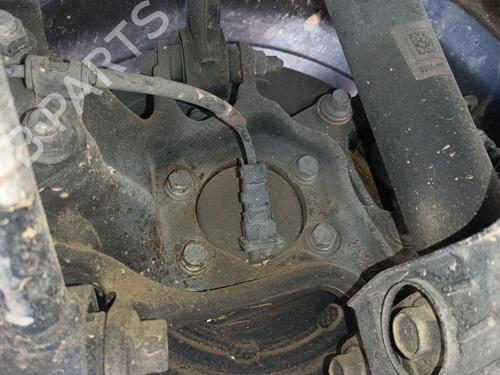 Used Right rear steering knuckle HYUNDAI TUCSON (TL, TLE) 1.7 CRDi (116 hp) 28059746