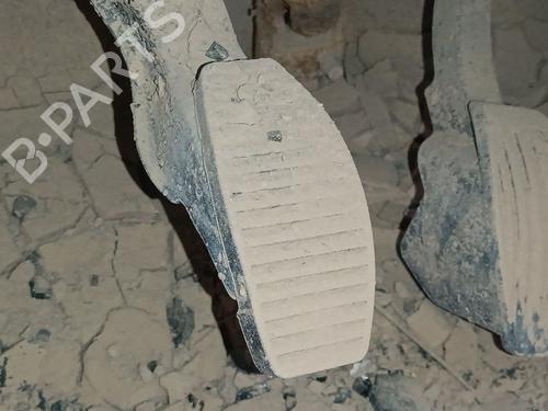 Used Break pedal Break pedal 38646293 38646293