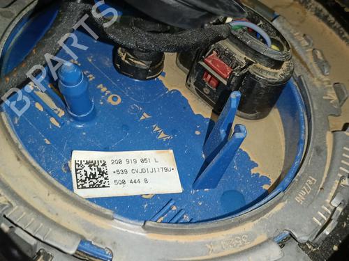 Used Fuel pump SKODA KAMIQ (NW4) 1.5 TSI (150 hp) 28688943