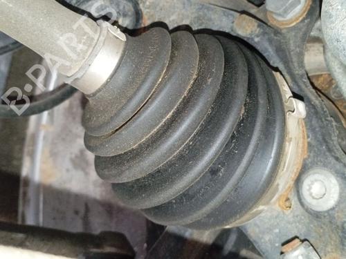 Used Left front driveshaft Left front driveshaft VW T-ROC (A11, D11) 1.5 TSI (150 hp) 33013268 33013268