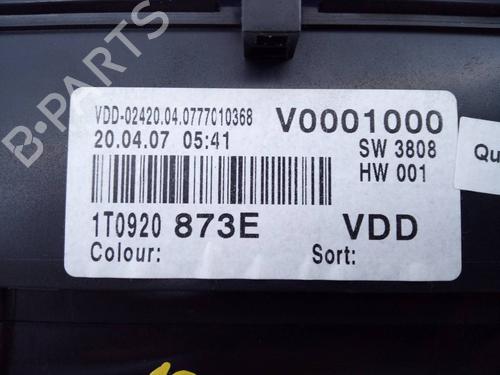 Instrument cluster VW TOURAN (1T1, 1T2)  | BP21384591C47 