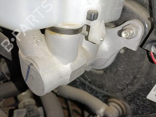 Used Brake master cylinder NISSAN JUKE (F15) 1.2 DIG-T (115 hp) 25879760