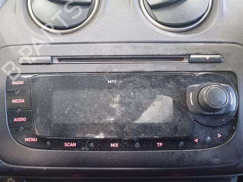 Used Radio SEAT IBIZA IV (6J5, 6P1) 1.9 TDI (105 hp) 32124865