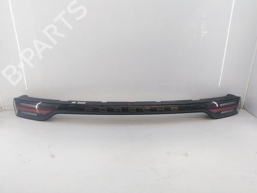 Sentralt baklys PORSCHE CAYENNE Coupe (9YB) 3.0 E-Hybrid AWD (340 hp) 30382972