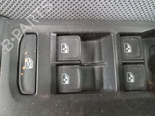 Used Left front window switch SEAT LEON (KL1, KLG) 2.0 TDI (150 hp) 31354039