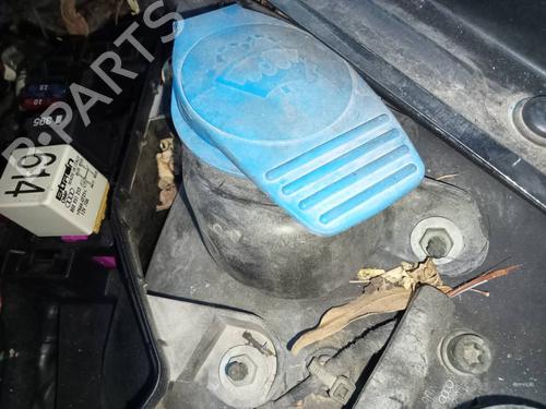 Used Windscreen washer tank AUDI A6 C6 (4F2) 3.0 TDI quattro (225 hp) 19778247