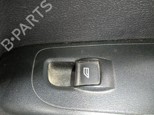 Used Right front window switch Right front window switch FORD TOURNEO COURIER B460 MPV 1.0 EcoBoost (100 hp) 40446957 40446957