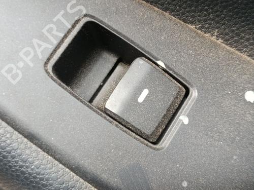 Used Right rear window switch HYUNDAI i20 II (GB, IB) 1.2 (84 hp) 26207381