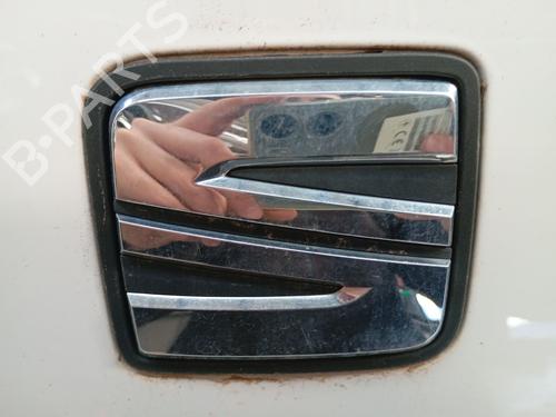 Used Tailgate handle SEAT IBIZA V (KJ1, KJG) 1.0 MPi (80 hp) 31652062