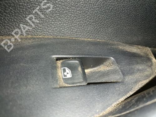 venstre-bagtil-elrude-kontakt-vw-t-cross-c11-d31-2018-32673323 main image