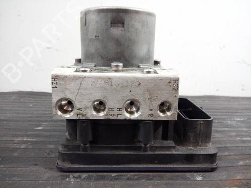 Used ABS pump SKODA RAPID (NH3, NK3, NK6) 1.6 TDI (115 hp) 9268268