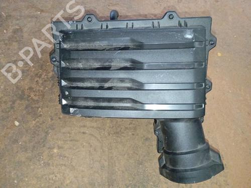 Used Air filter box Air filter box VW T-ROC (A11, D11) 2.0 TDI SCR (116 hp) 32977748 32977748