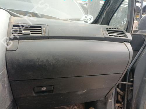 Used Glove box Glove box 38235422 38235422