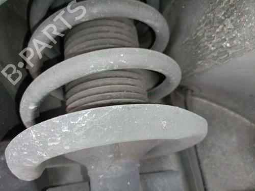 Used Right front shock absorber Right front shock absorber RENAULT MASTER III Platform/Chassis (EV, HV, UV) 2.3 dCi 125 FWD (EV0C, EV0D, EV0J, HV0C, HV0D, HV0H,... (125 hp) 36696347 36696347