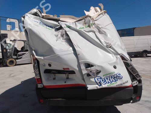 Boîte à Fusibles RENAULT MASTER III Platform/Chassis (EV, HV, UV) 2.3 dCi 130 RWD (HV01, HV10, HV11, HV12, UV01, UV10,... | BP8045409E1 
