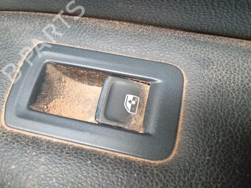 Højre bagtil elrude kontakt VW TIGUAN ALLSPACE (BW2, BJ2) 2.0 TSI 4motion (190 hp) 27398850
