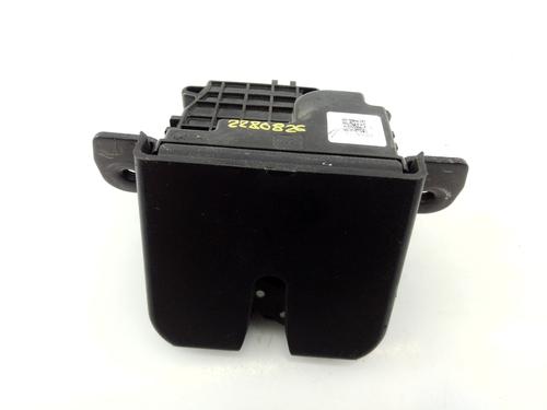 Used Tailgate lock HYUNDAI TUCSON (TL, TLE) 1.7 CRDi (116 hp) 8488183