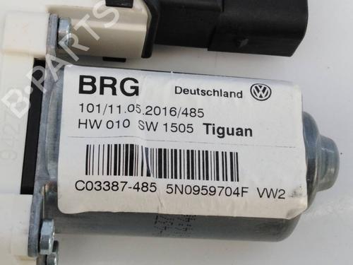 Right rear window motor VW TIGUAN (5N_) 2.0 TDI | BP7661293E22 